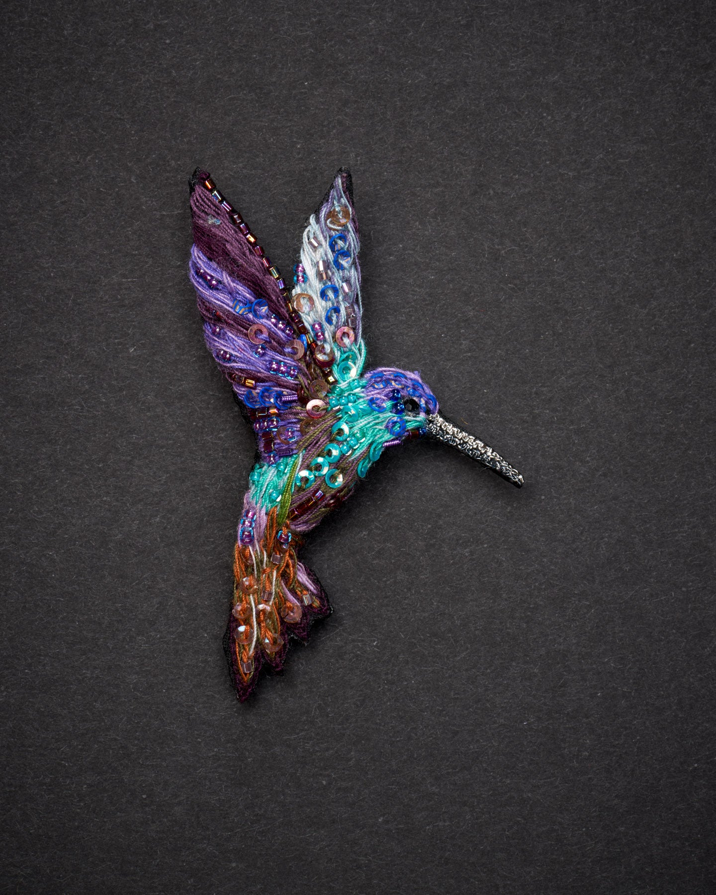 EXT-TL-B-539_Violetear_Hummingbird_1.jpg