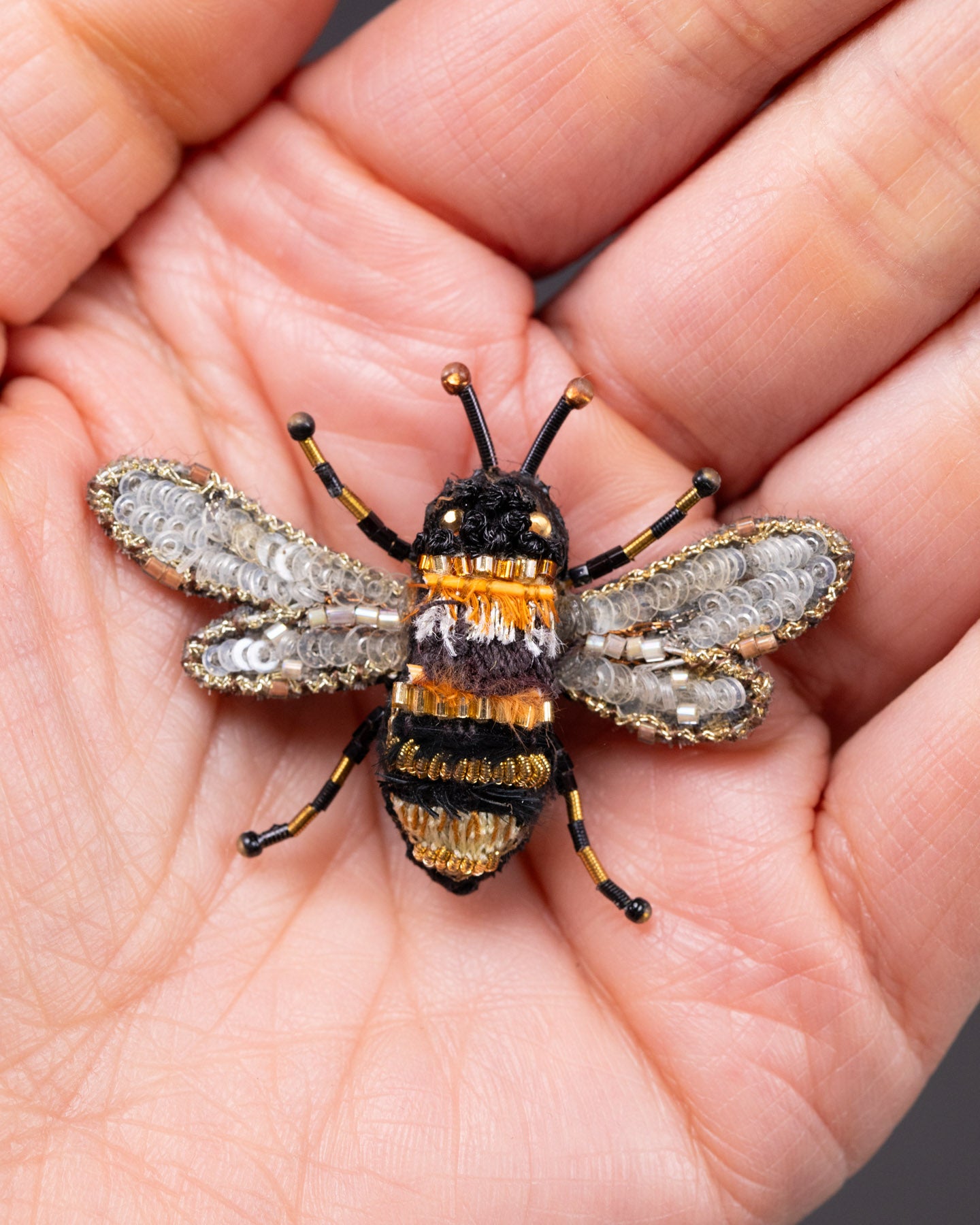Bumble Bee Beaded Brooch Pin - Trovelore – Cognitive Surplus