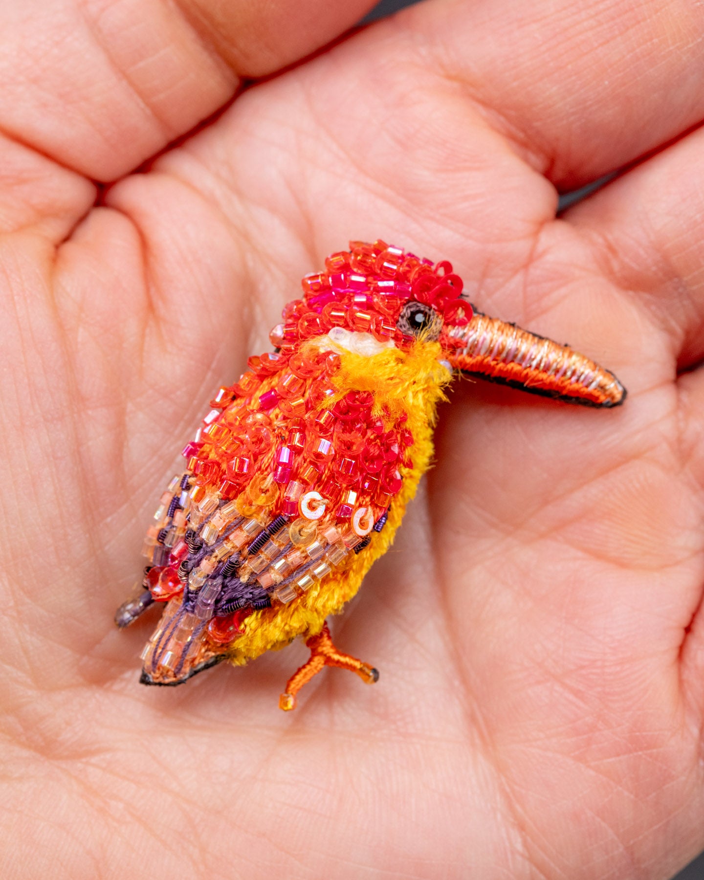 Black-backed Dwarf Kingfisher Beaded Brooch Pin